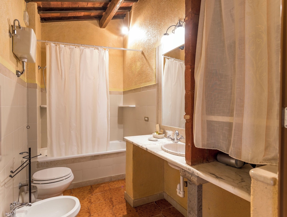 Residence Borgo Il Poggiaccio 81/82