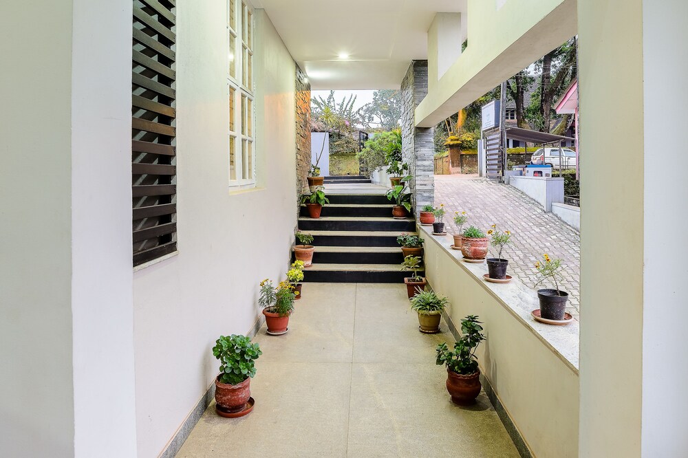Treebo Oleander Serviced Apartments 24/30