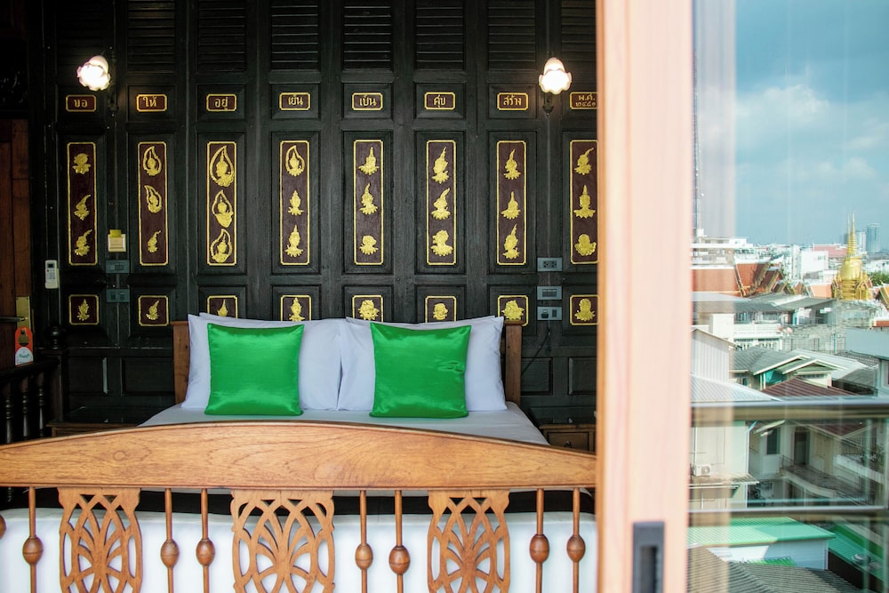 Lamphu Tree House Boutique Hotel 56/70