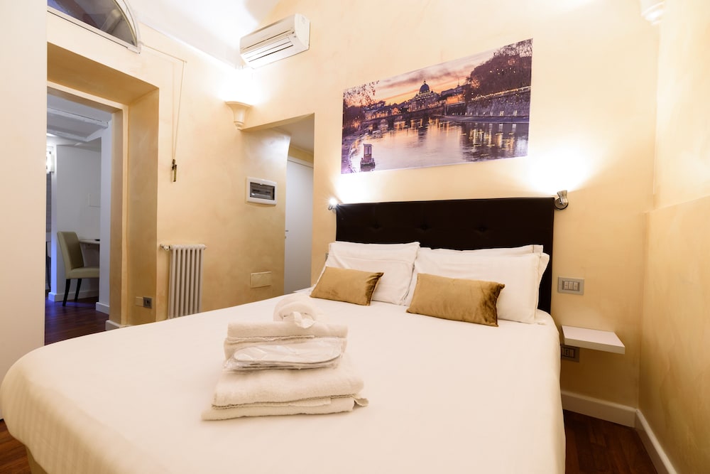 Trinity Luxury Rooms 16/66