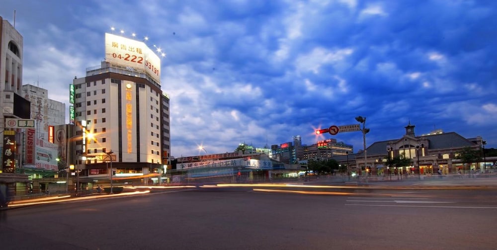 Hotel Leisure Taichung 48/54