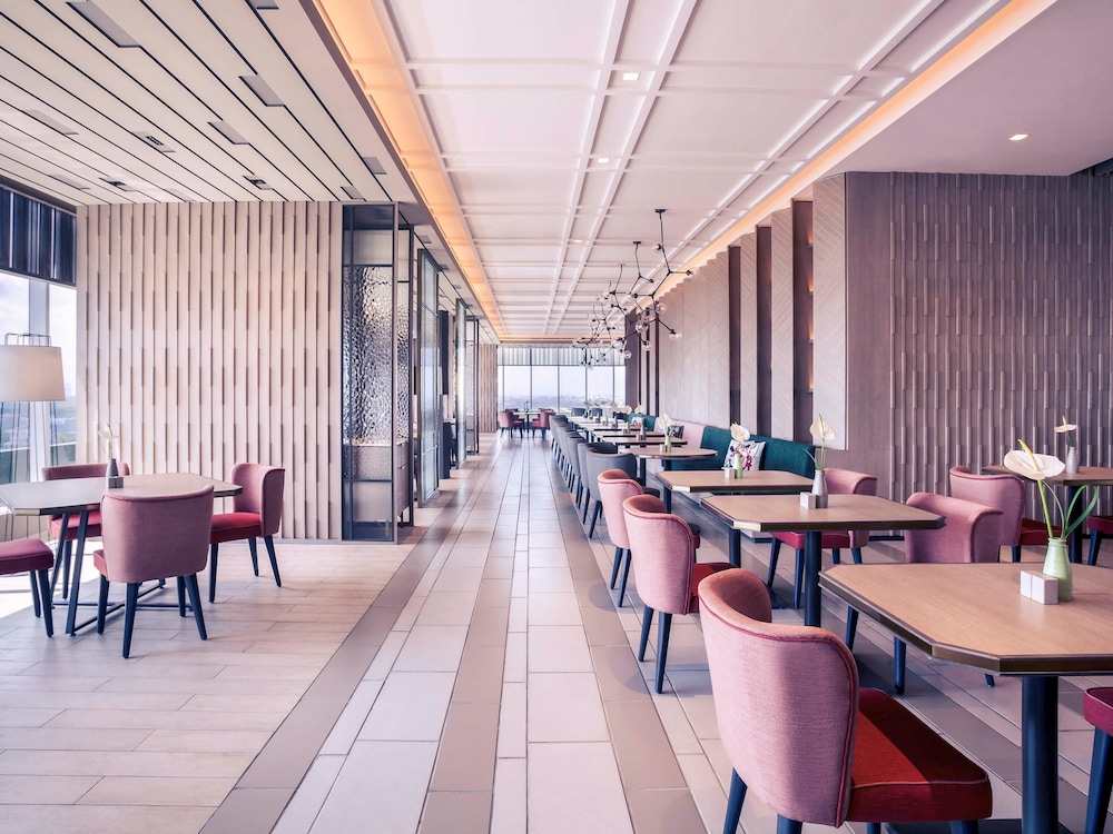 Mercure Jakarta Pantai Indah Kapuk 56/73