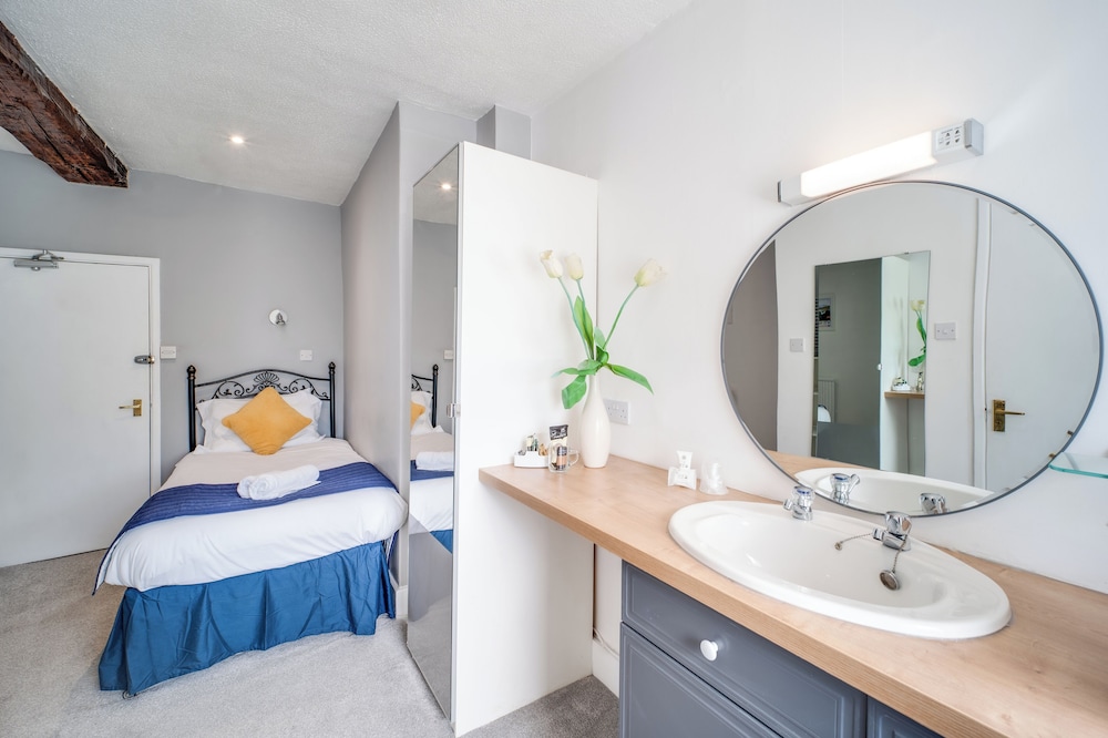 The Beaufort Hotel 34/34