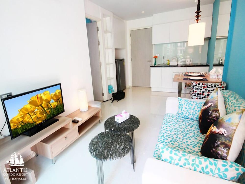 Atlantis Condo And Water Park Pattaya By The Sea 24/50