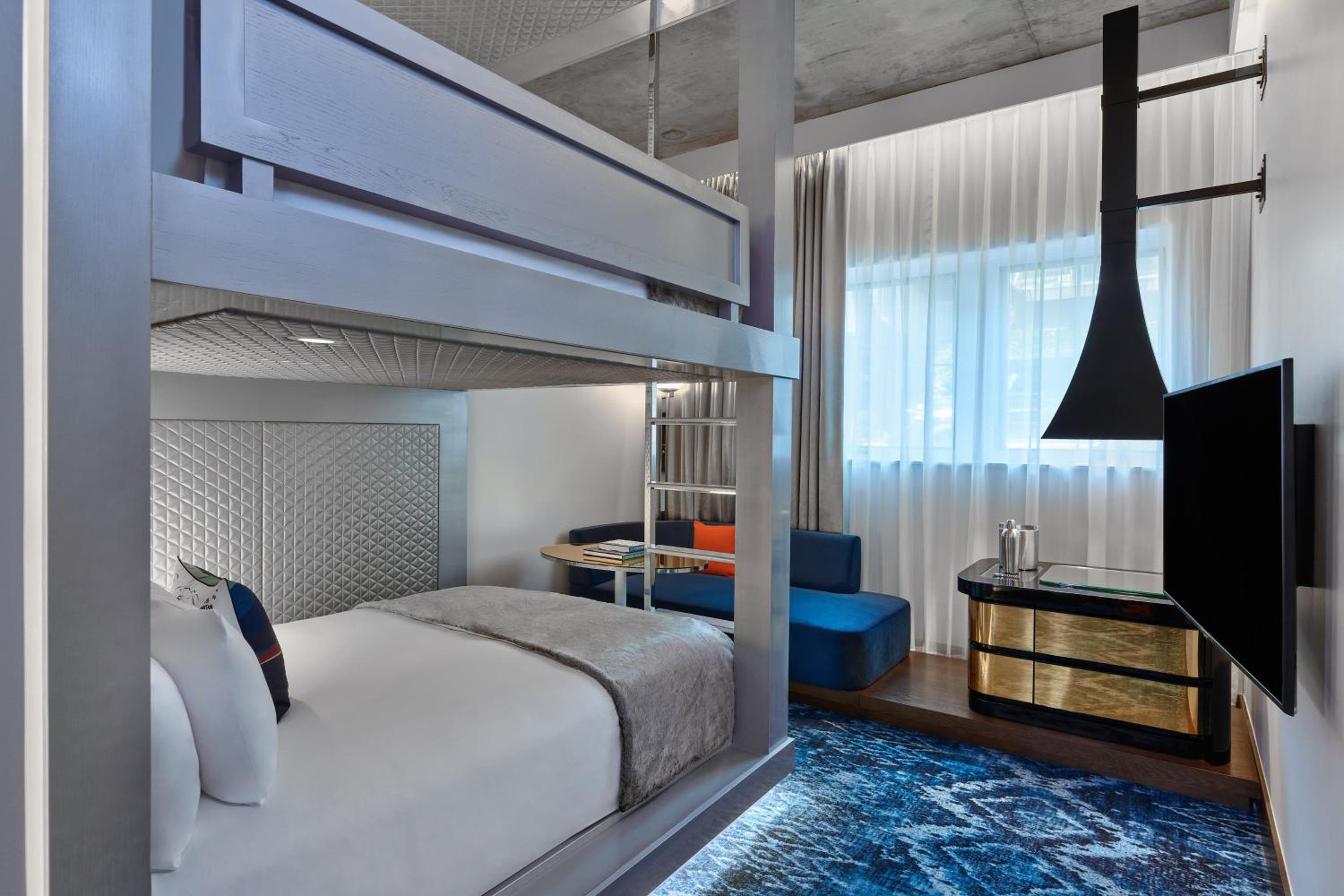 Wonderful, Guest Room, Bunk Bed, 2 Queen Beds, No View