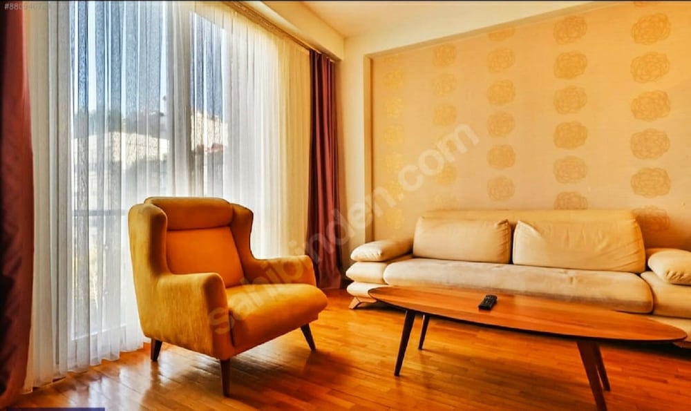 Omar Sultan Suites 18/33
