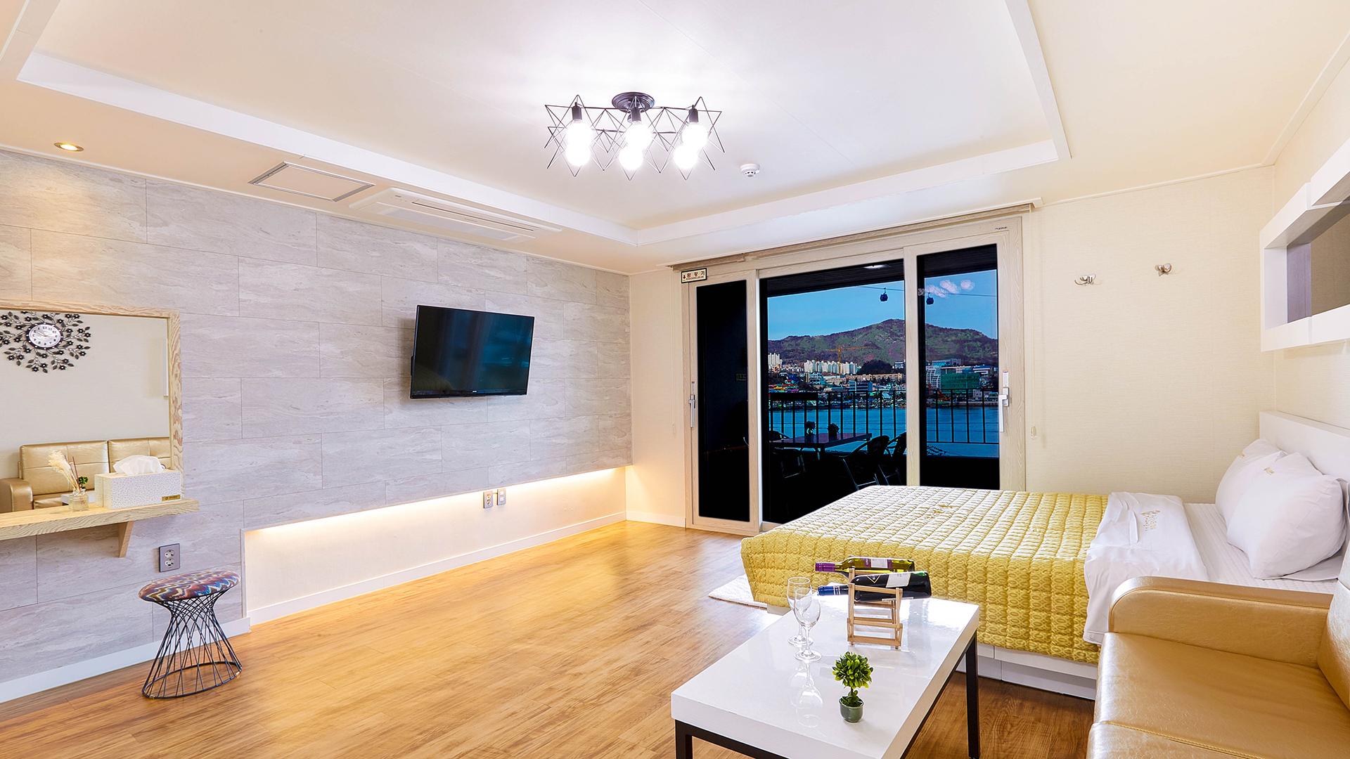 Yeosu Cube Pension 14/15