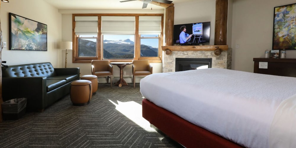 The Lodge at Breckenridge 8/50