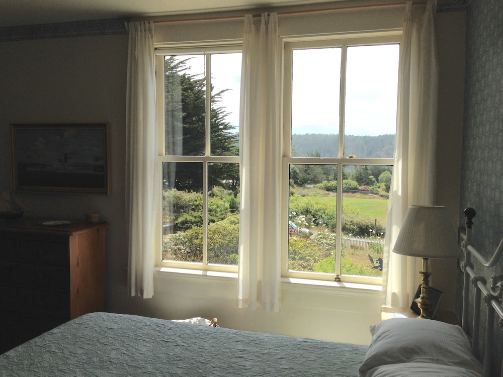 Joshua Grindle Inn 48/64