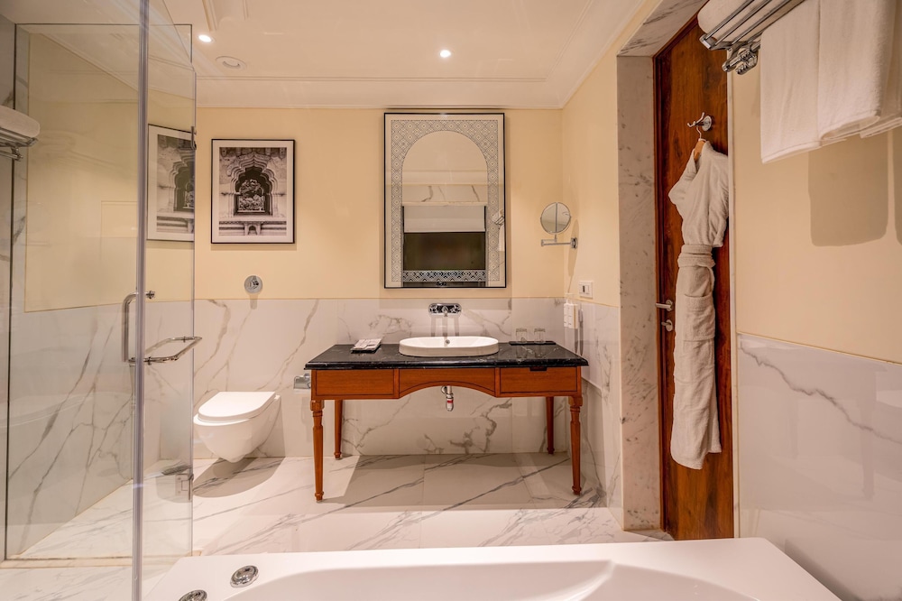 Radisson Resort Mount Abu 40/40