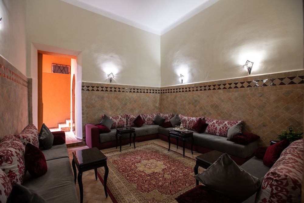 HOTEL TOULOUSAIN 36/57
