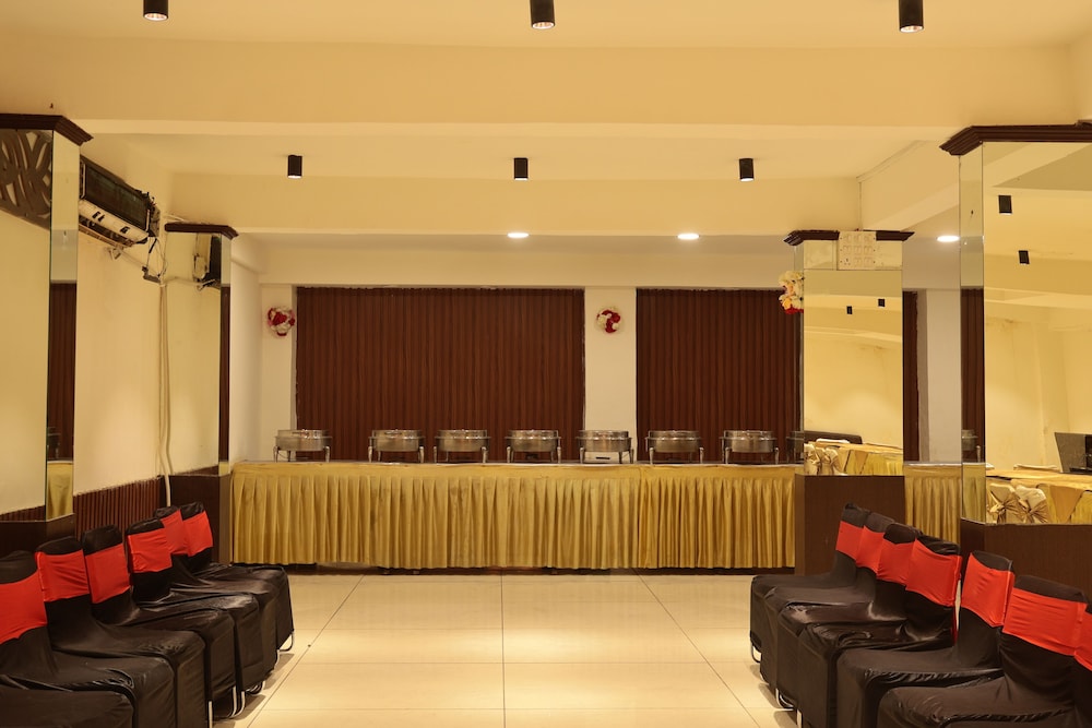 HOTEL SUDARSHAN PALACE 46/48
