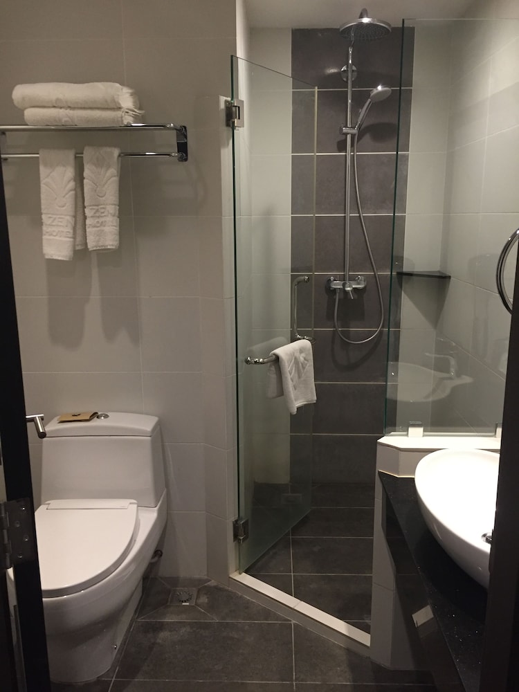 Lazenda Hotel 35/38