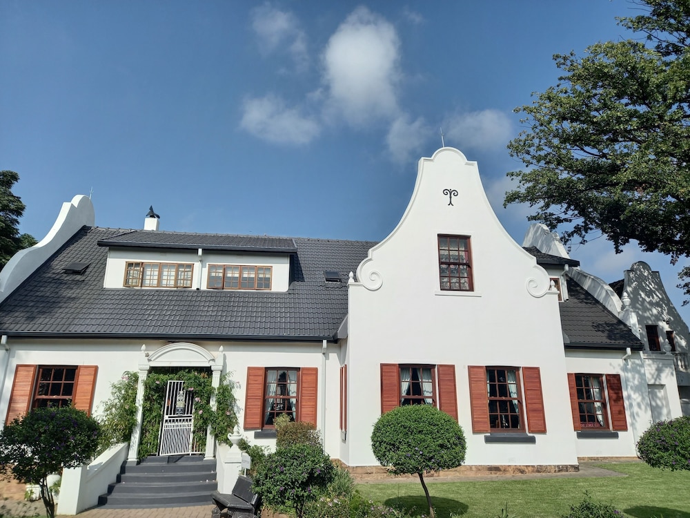 Oak View Manor 1/50
