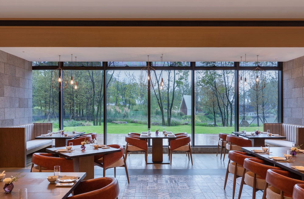 Melia Chongqing 33/46