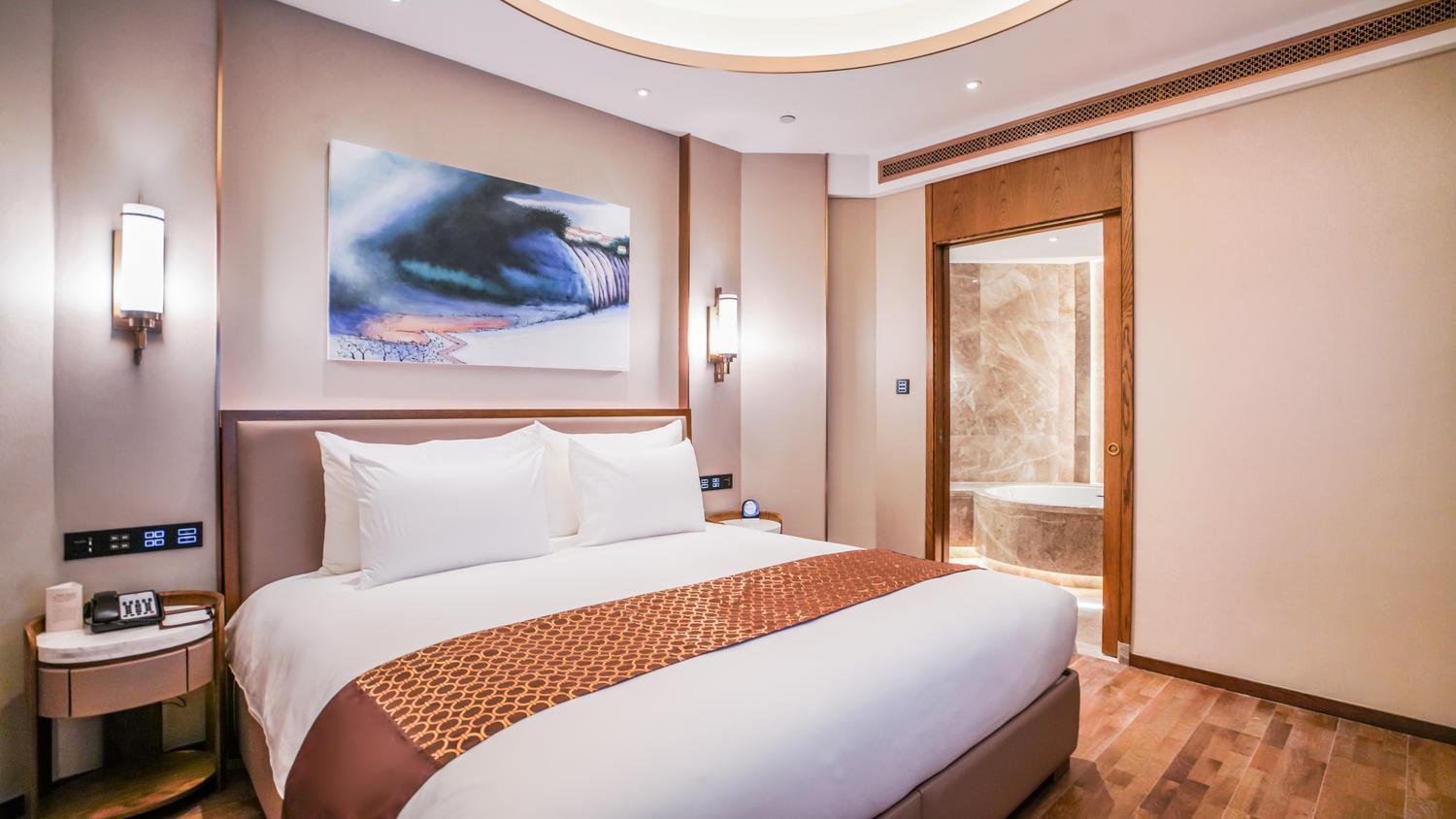 Express, Suite, City View