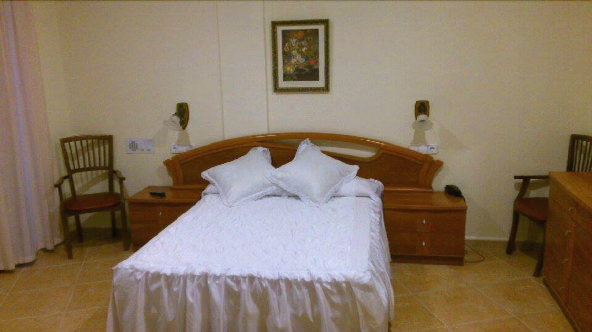 Hotel Paloma 22/59