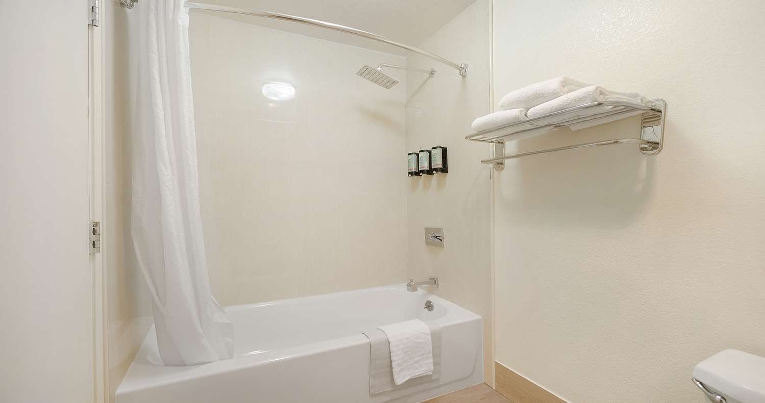Best Western Amador Inn 61/63