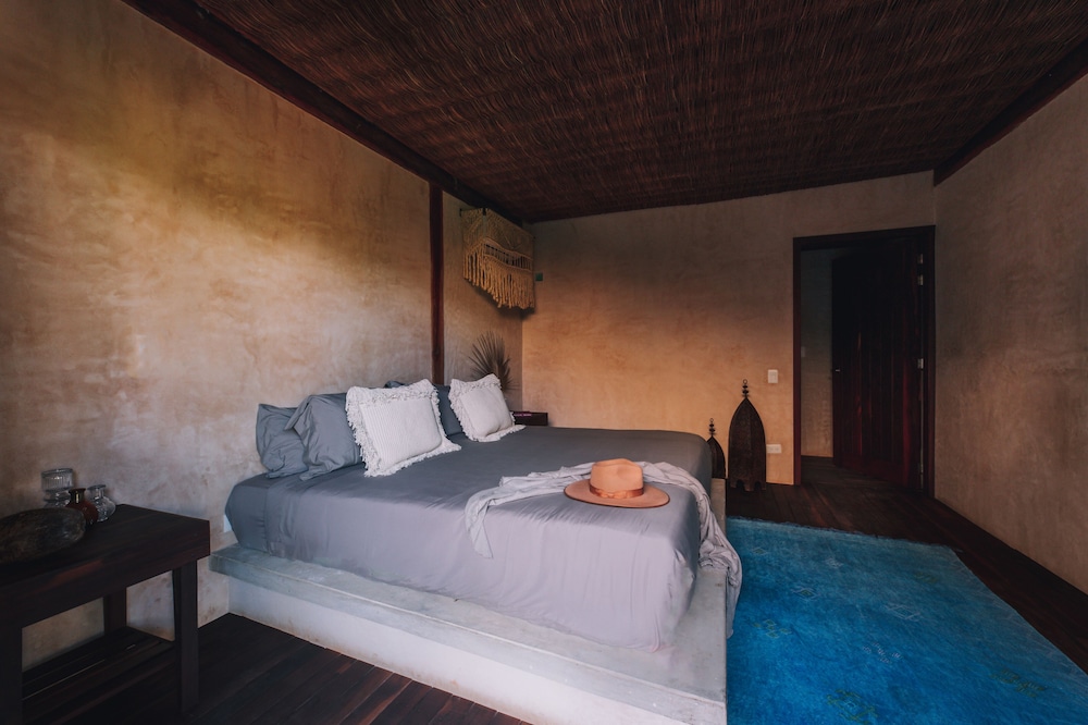 Radhoo Tulum 9/50