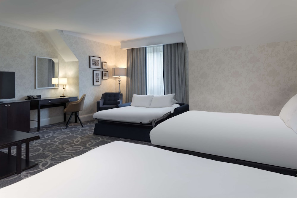 DoubleTree by Hilton St Anne's Manor 25/75