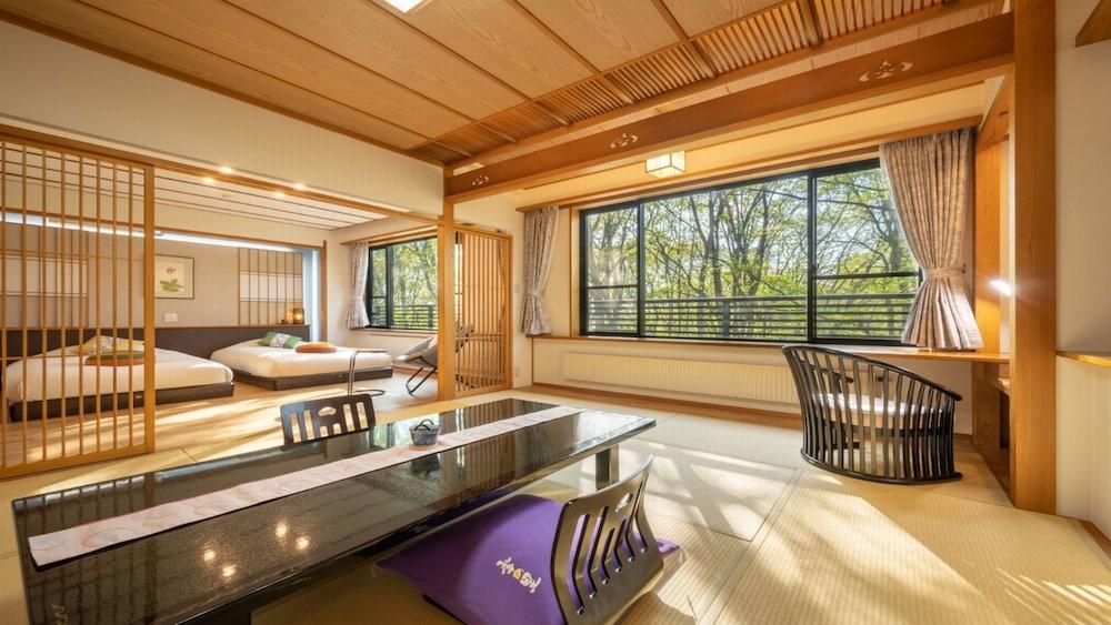 JAPANESE, MODERN, CHIC, TWIN BEDS, TATAMI