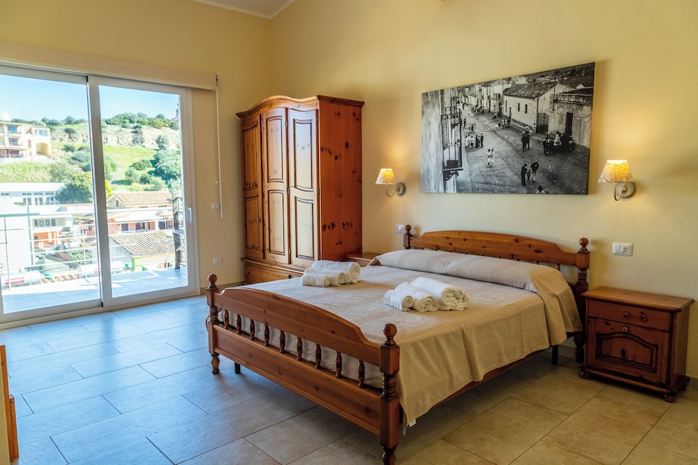 Domo Casa Tacconi 9/32
