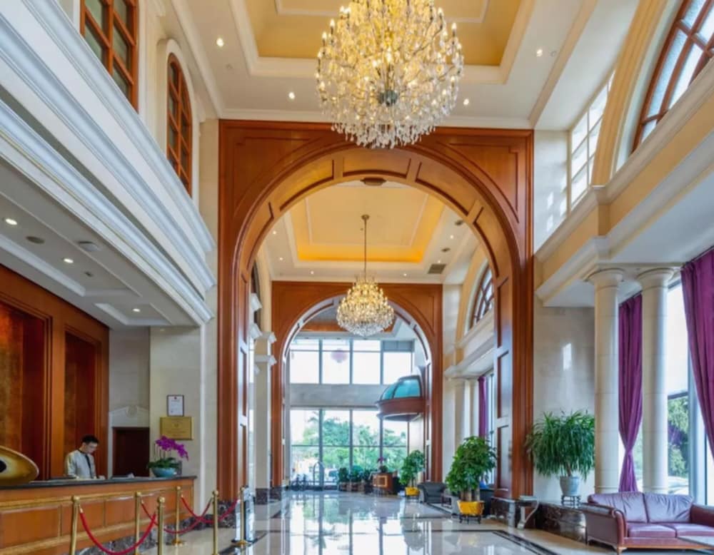 Grand Skylight Garden Hotel Shenzhen 12/86