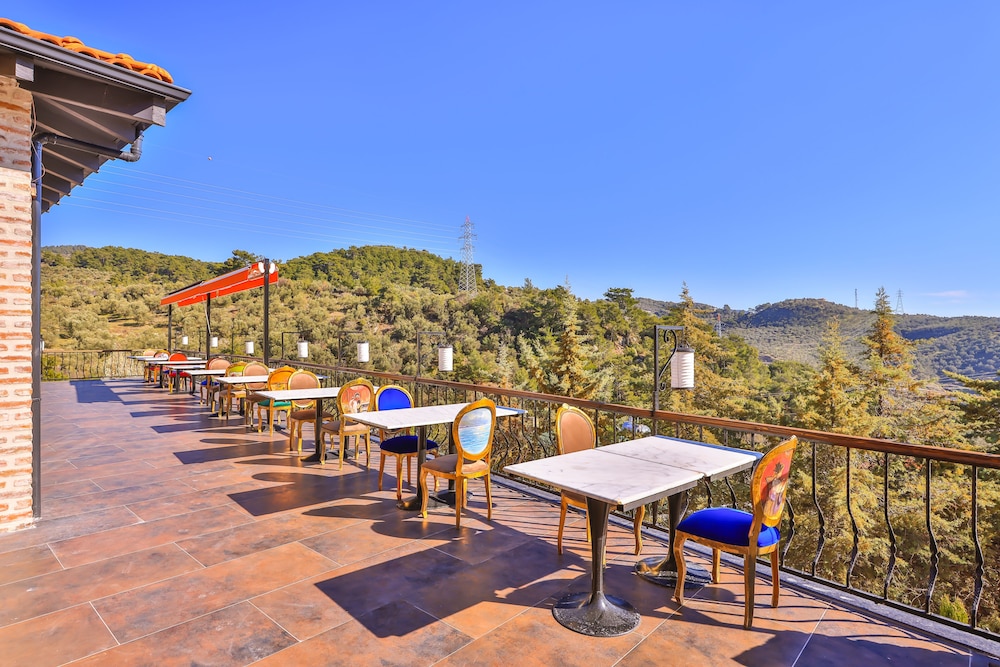Cetmihan Hotel 45/50