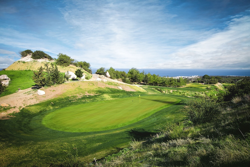 Korineum Golf & Beach Resort 31/33
