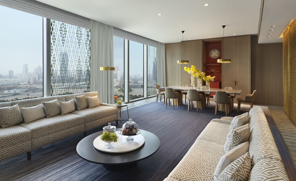 Four Seasons Hotel Kuwait at Burj Alshaya 45/78