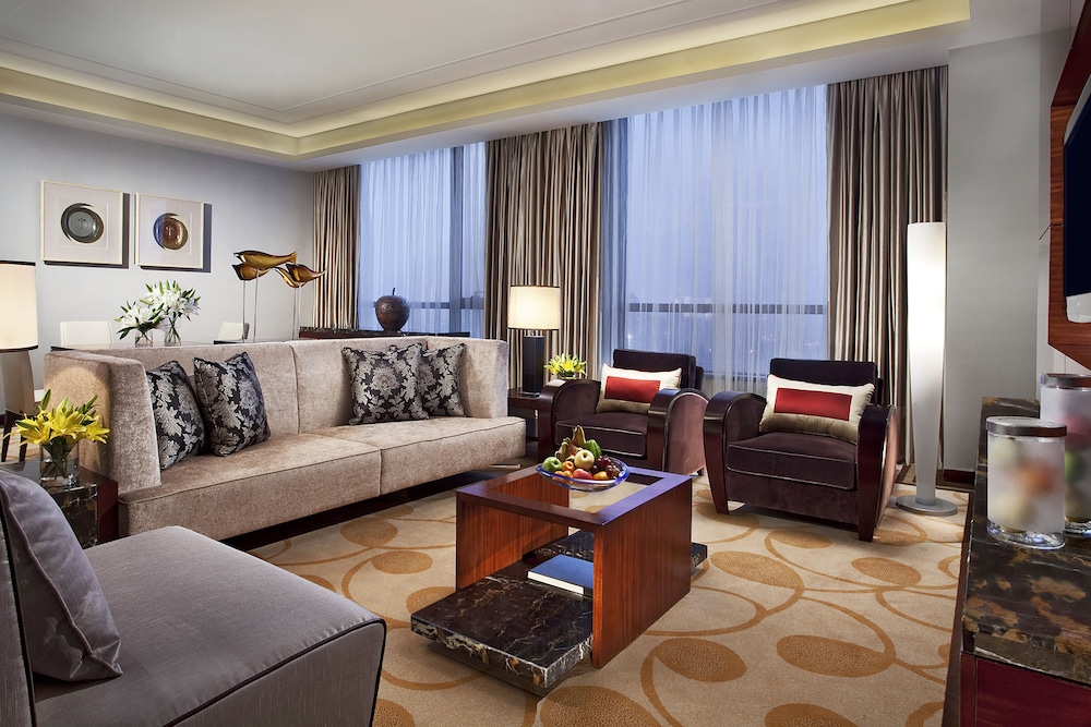 Crowne Plaza Tianjin Binhai Center 44/64
