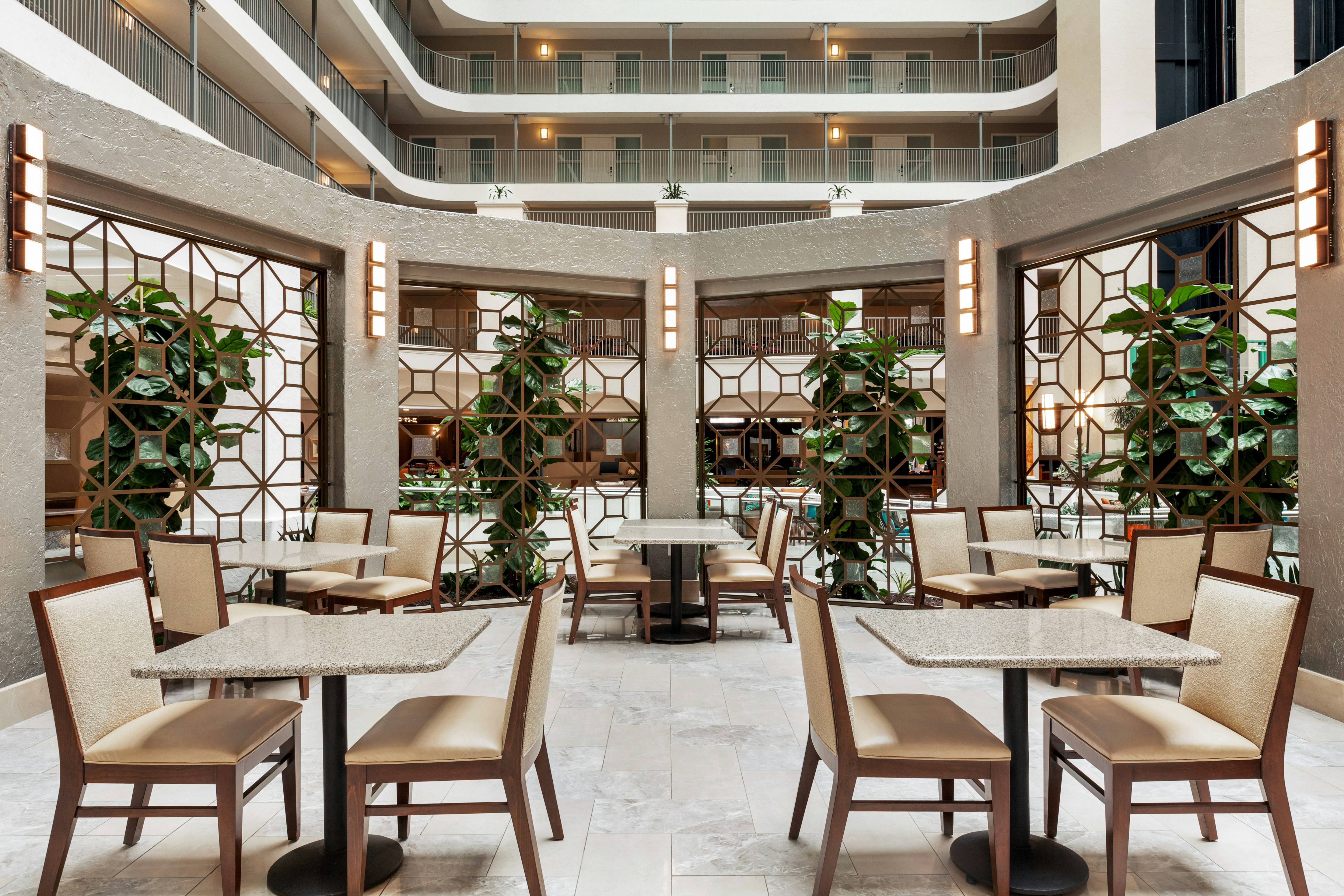 Embassy Suites By Hilton Santa Ana Orange County Airport 44/62