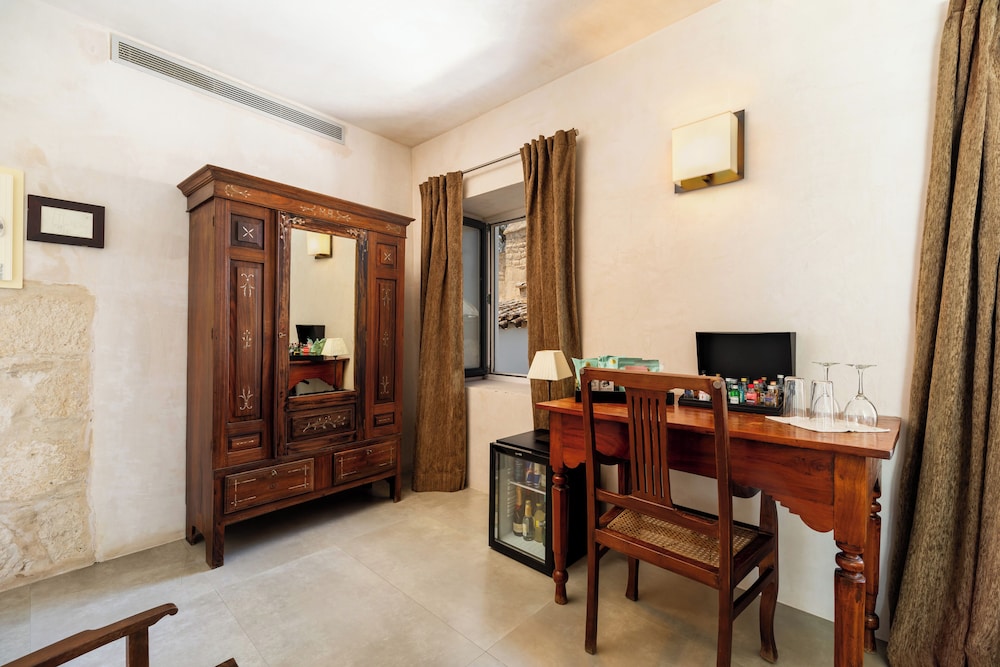 Hotel Boutique V 7/69