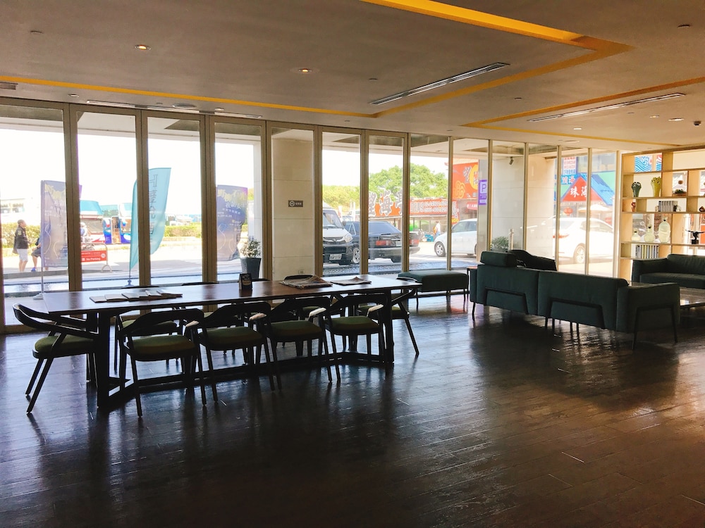 Inhouse Hotel Yehliu 24/50