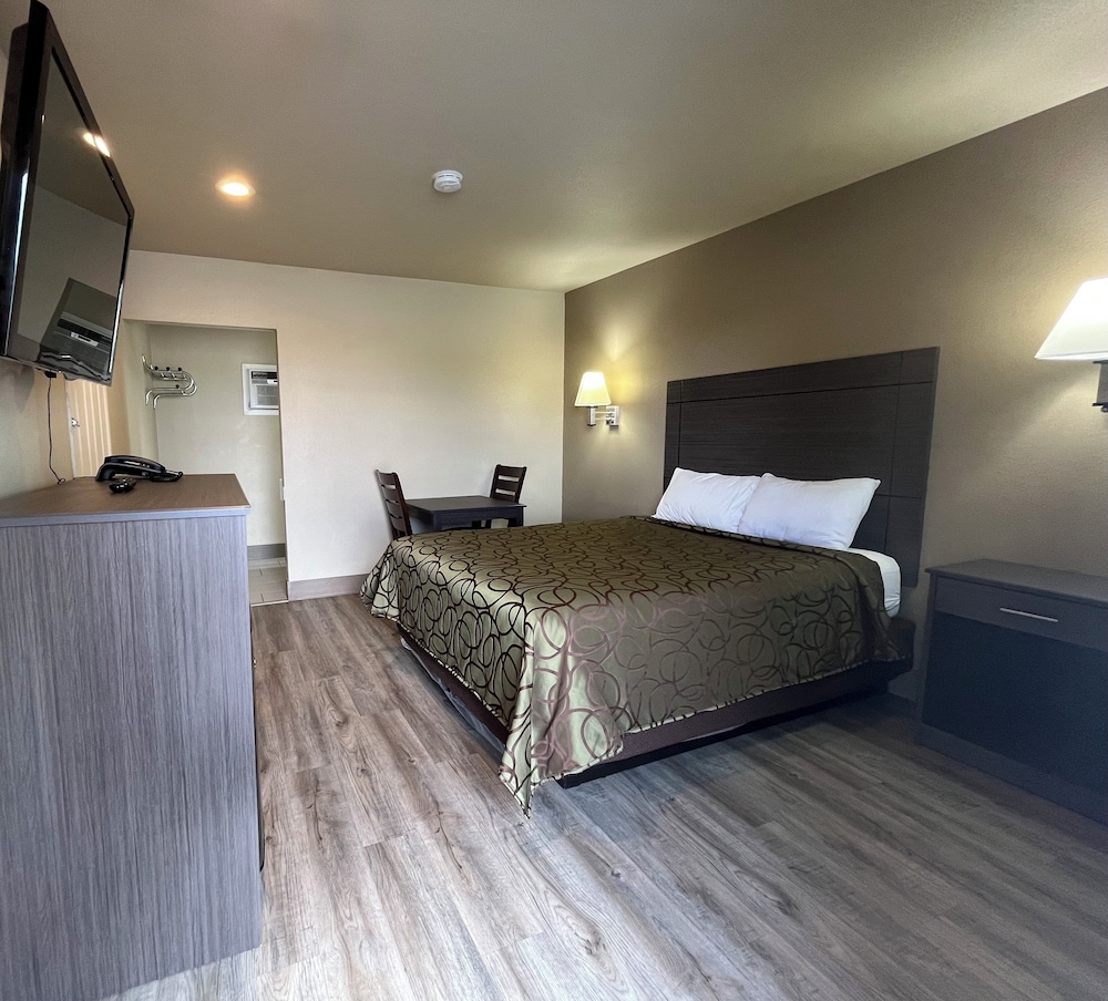 Mountain View Inn 6/31