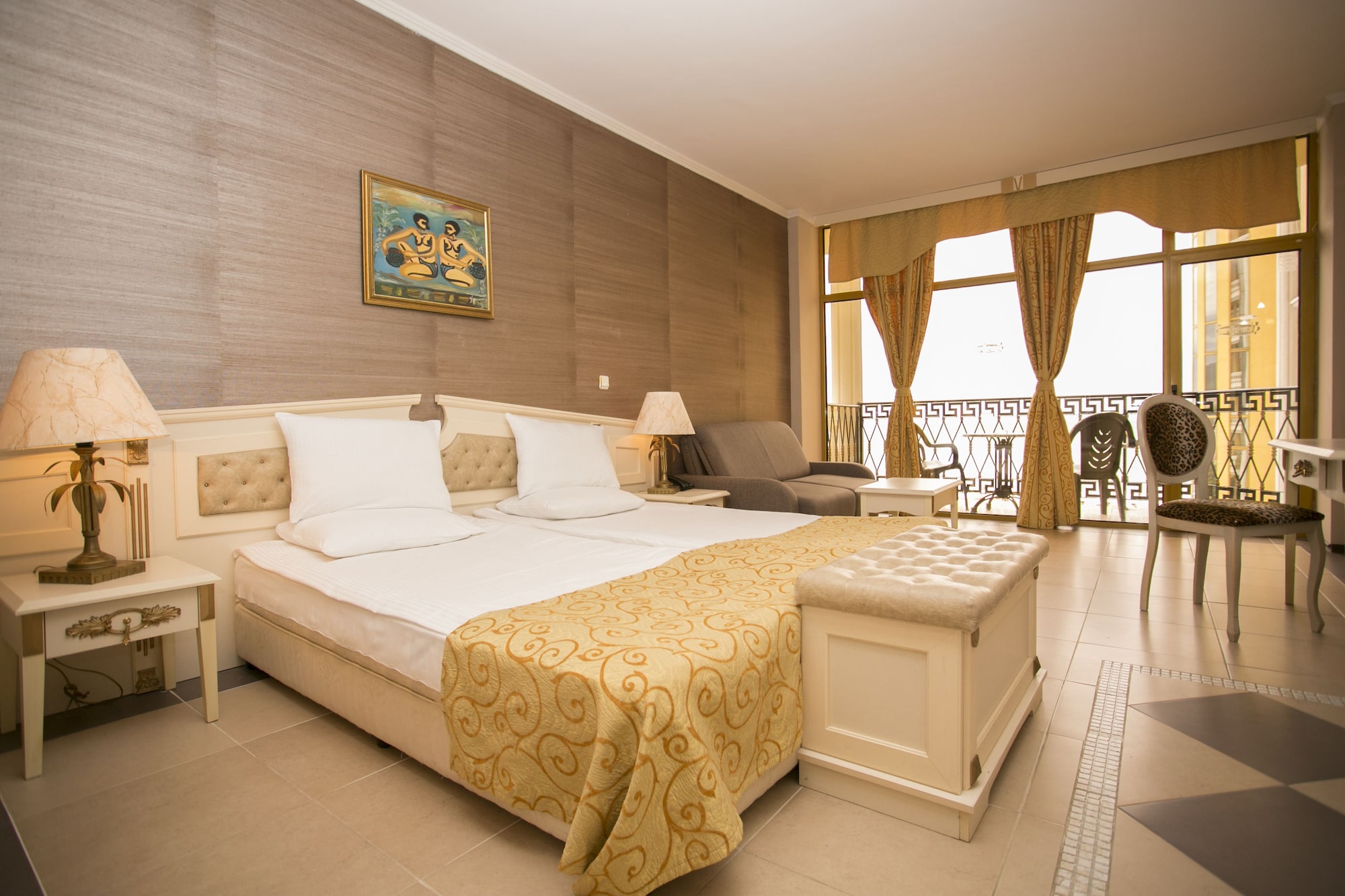 Promo, Twin Beds