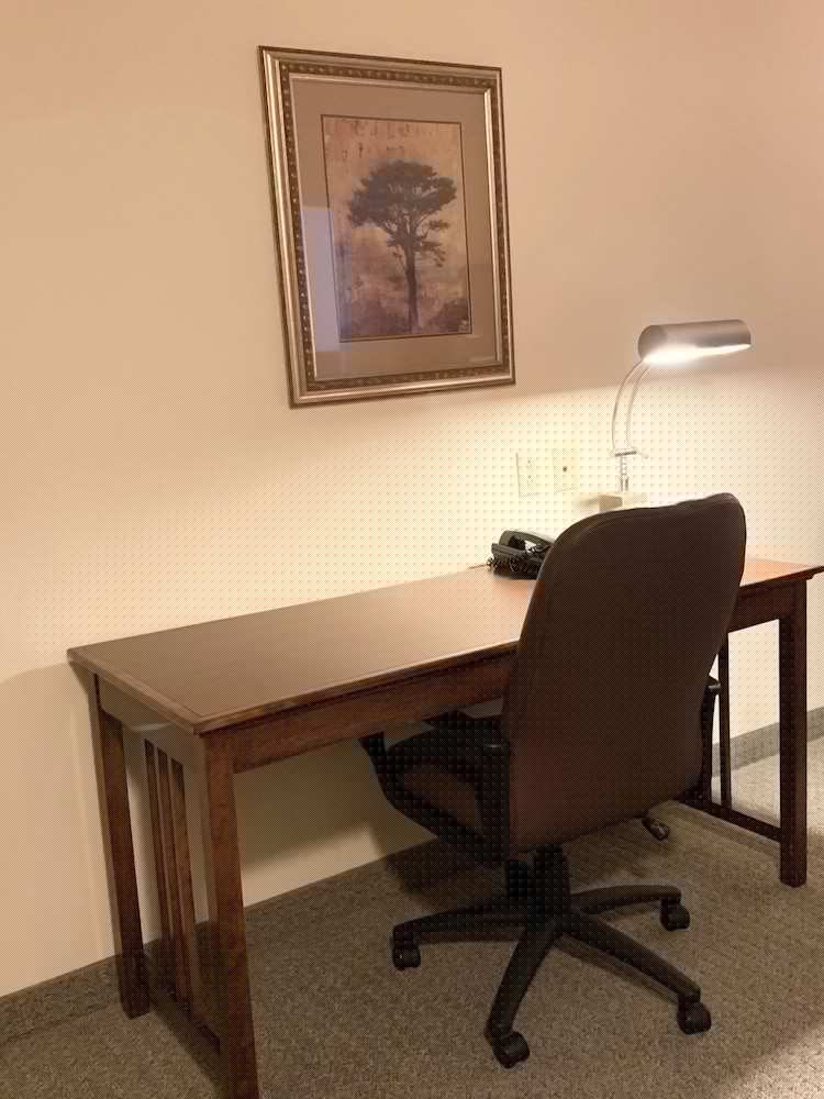 Staybridge Suites Albuquerque Airport 43/59