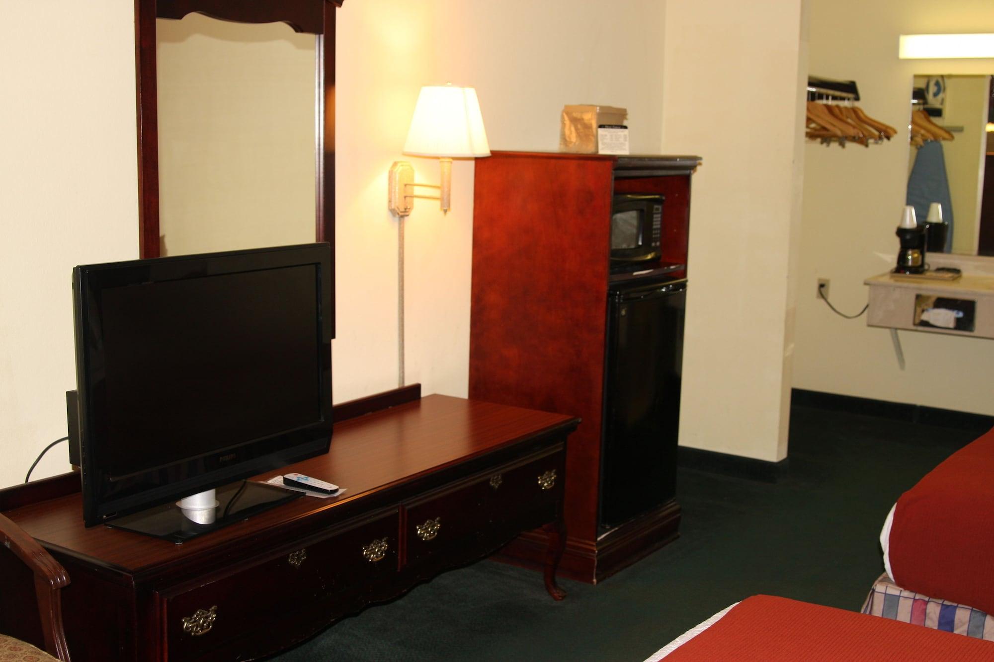 Best Inn Booneville 19/21