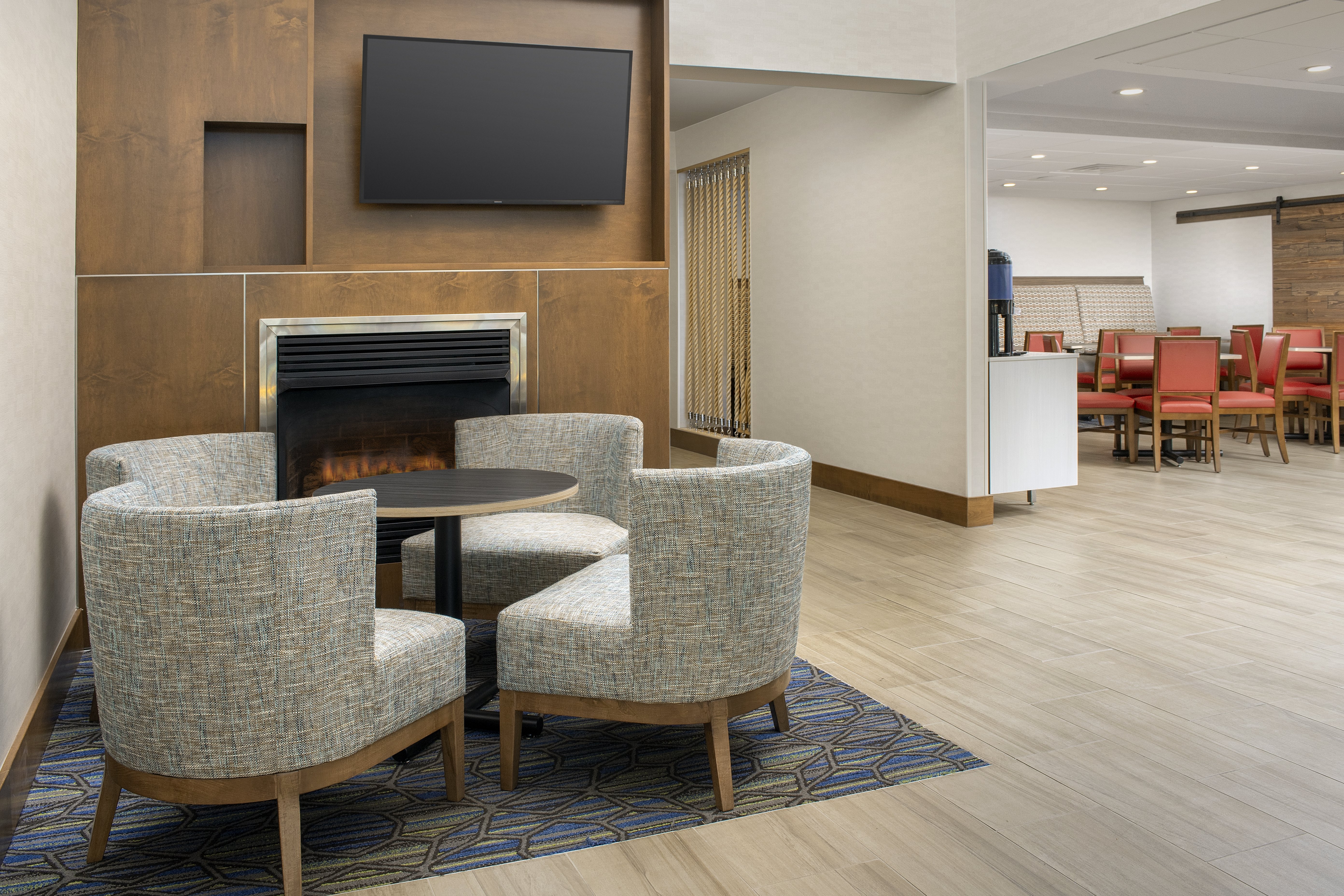 Holiday Inn Express Suites Annapolis 46/49