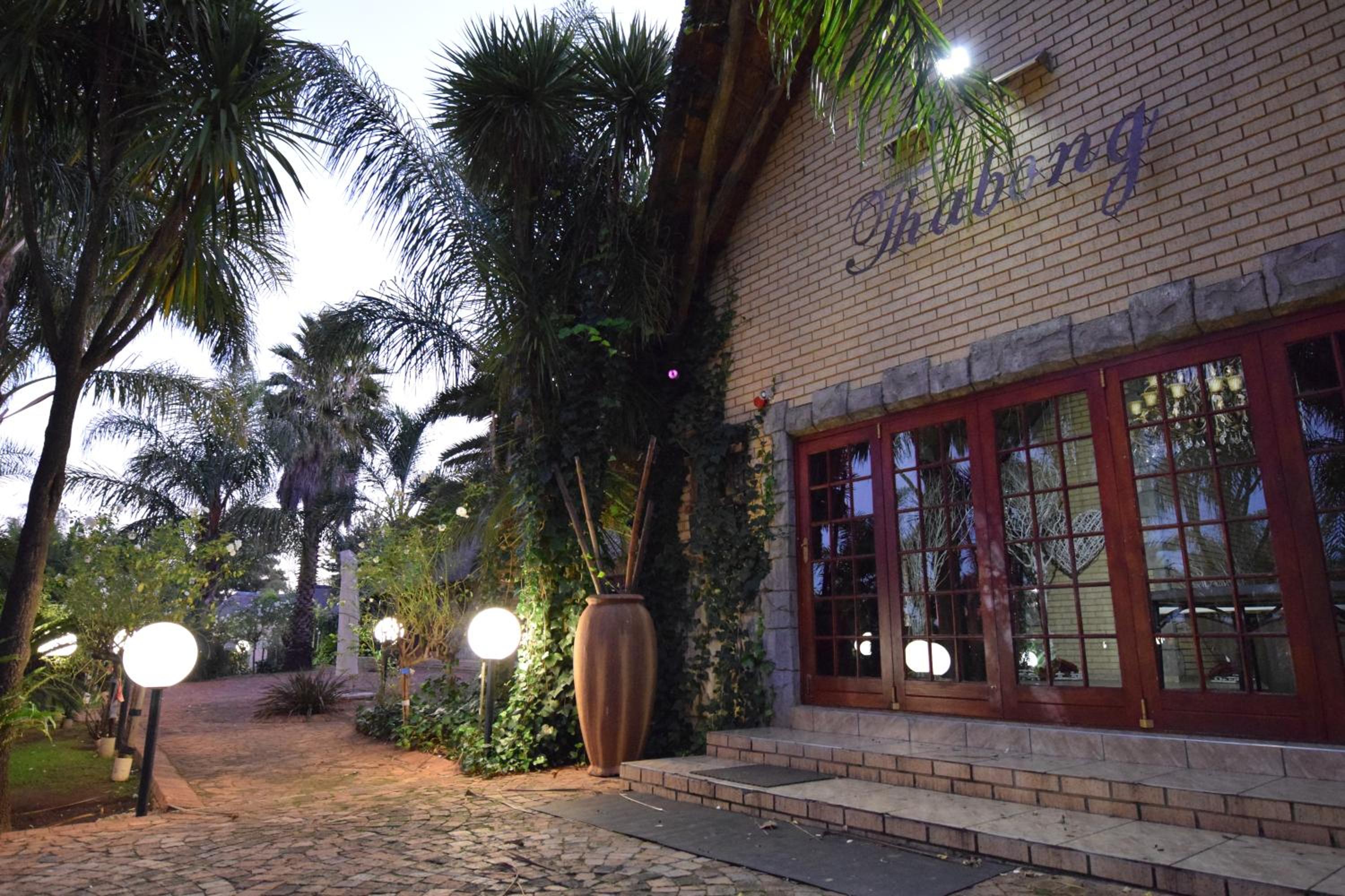 Thabong Bed & Breakfast 13/18