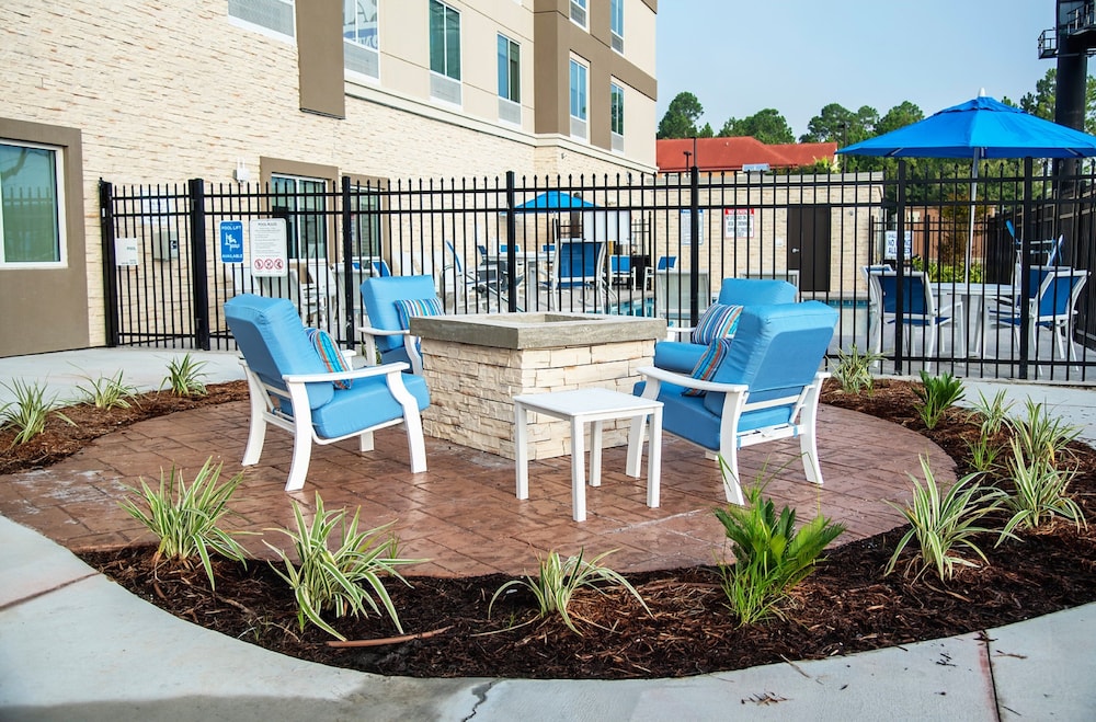 Holiday Inn Suites Savannah Airport Pooler 5/74
