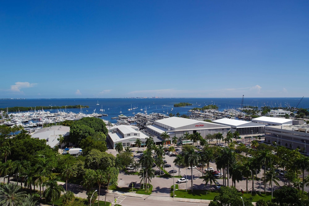 Courtyard Miami Coconut Grove Hotel 16/53