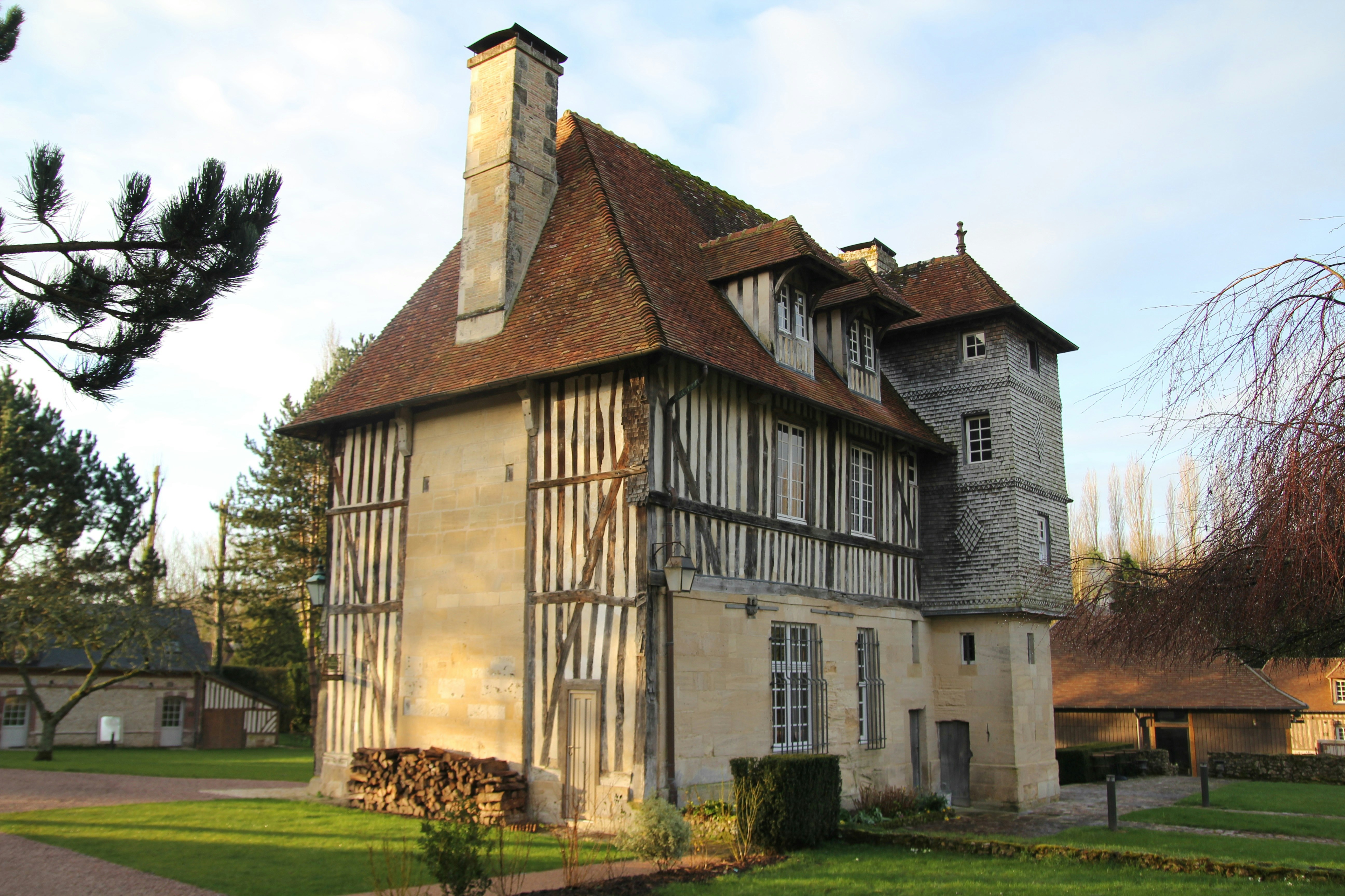LES MANOIRS DES PORTES DE DEAUVILLE in Canapville (Calvados)