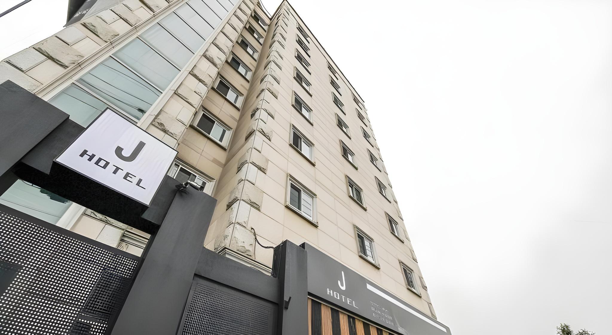 Suwon Station J Hotel 5/25