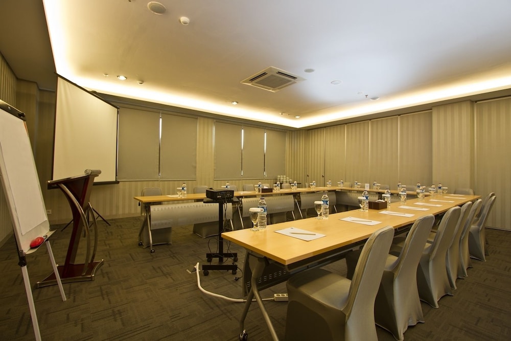 Hotel 88 Grogol 46/55