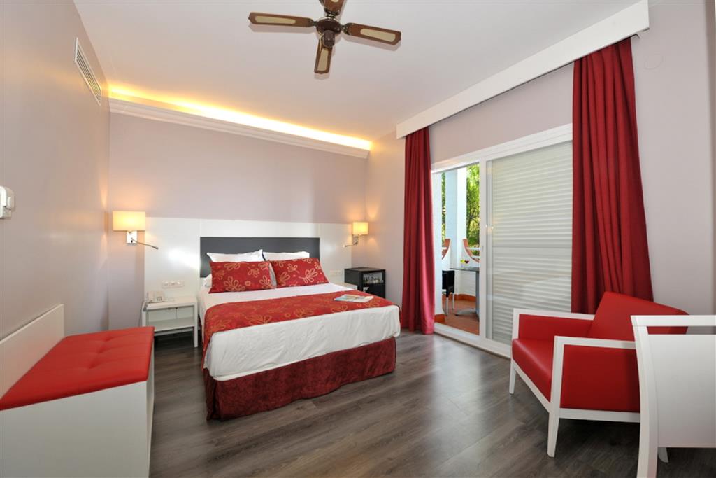 Standard, Single, Double Bed