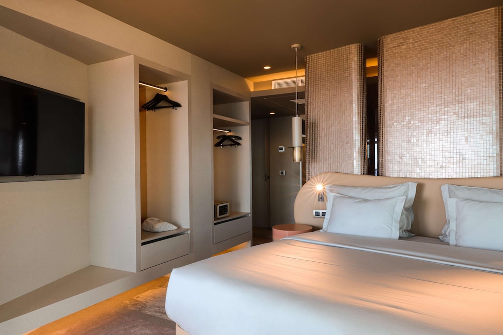 Junior Suite, Double Bed, Sea View