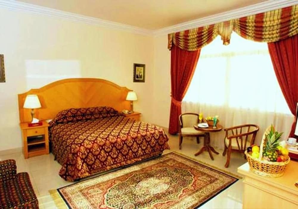 Safeer Hotel Suites 23/29