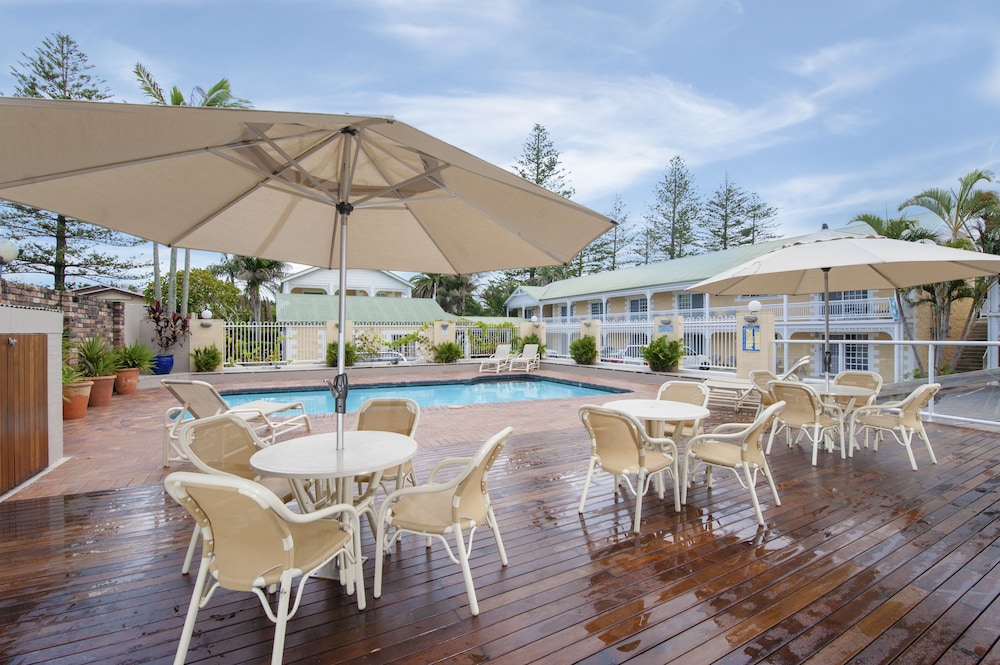 WOLLONGBAR MOTEL 36/69