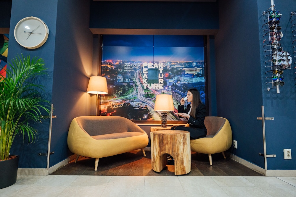 PeakTure Hotel Bucharest 54/68